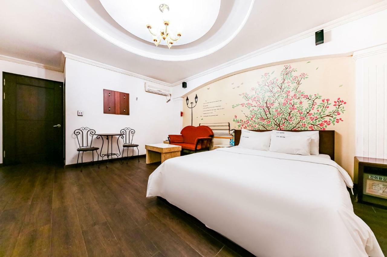 Hotel Rooky Daejeon Extérieur photo